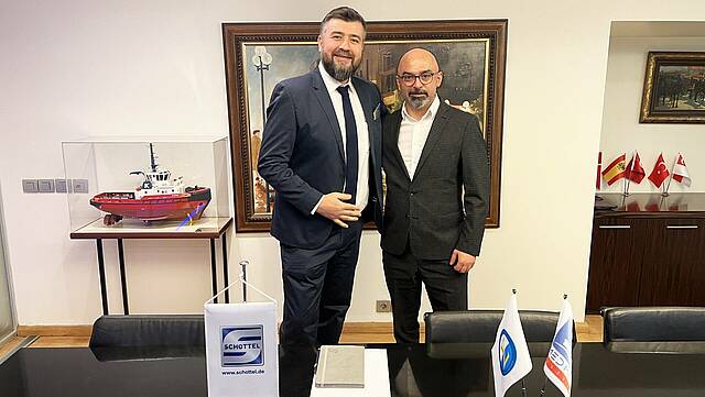 Seçkin Uz, Managing Director of SCHOTTEL Turkey, and Ertuğrul Çetin, Procurement & Technical Group Director at Med Marine.