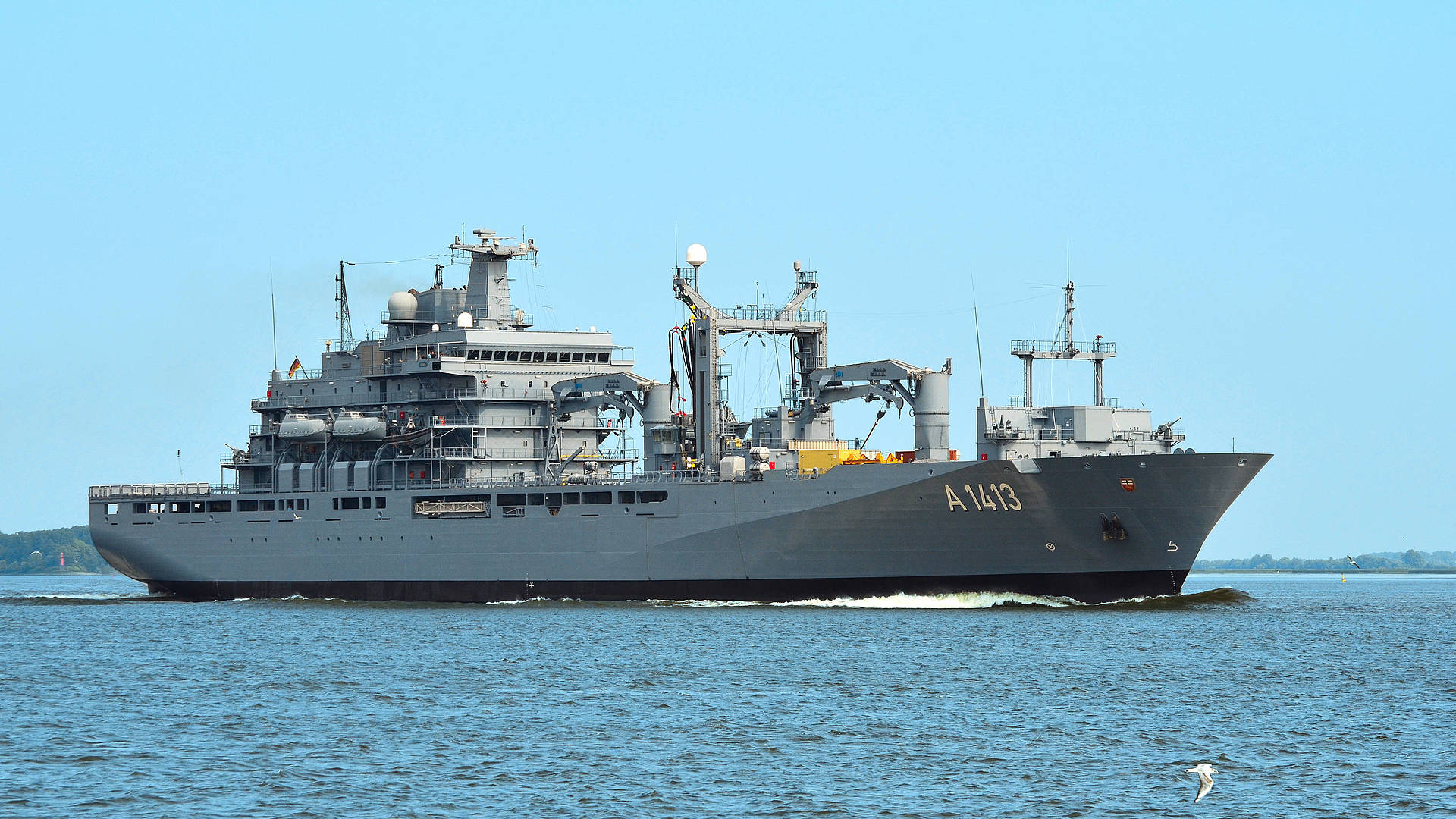 Bonn Kampfversorgungsschiff