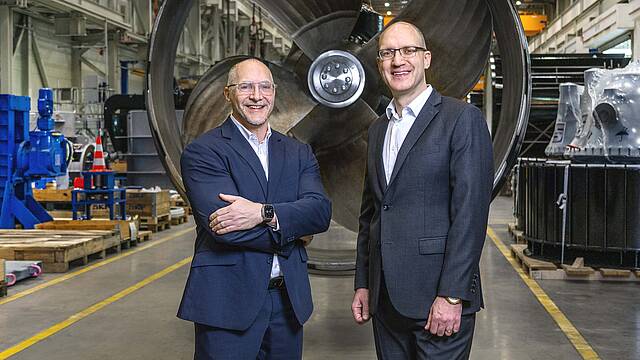 Die neue Geschäftsführung der SCHOTTEL GmbH (v.l.n.r.):  Geschäftsführer Roland Schwandt und der stellvertretende Geschäftsführer Christian Bock 