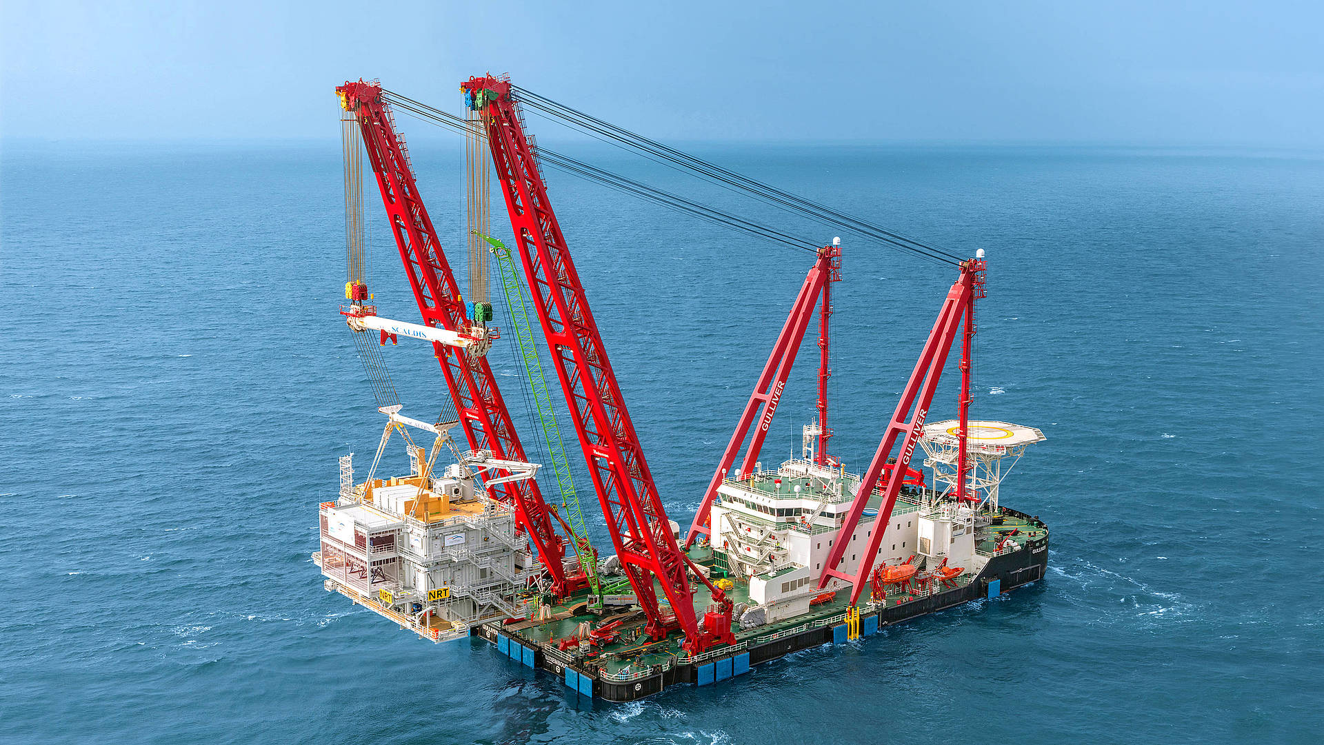 Gulliver Heavy-Lift Crane Vessel