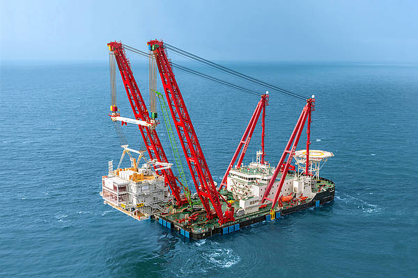 Gulliver Heavy-Lift Crane Vessel