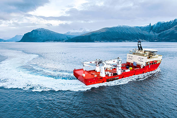 Island Venture Offshore Construction Vessel