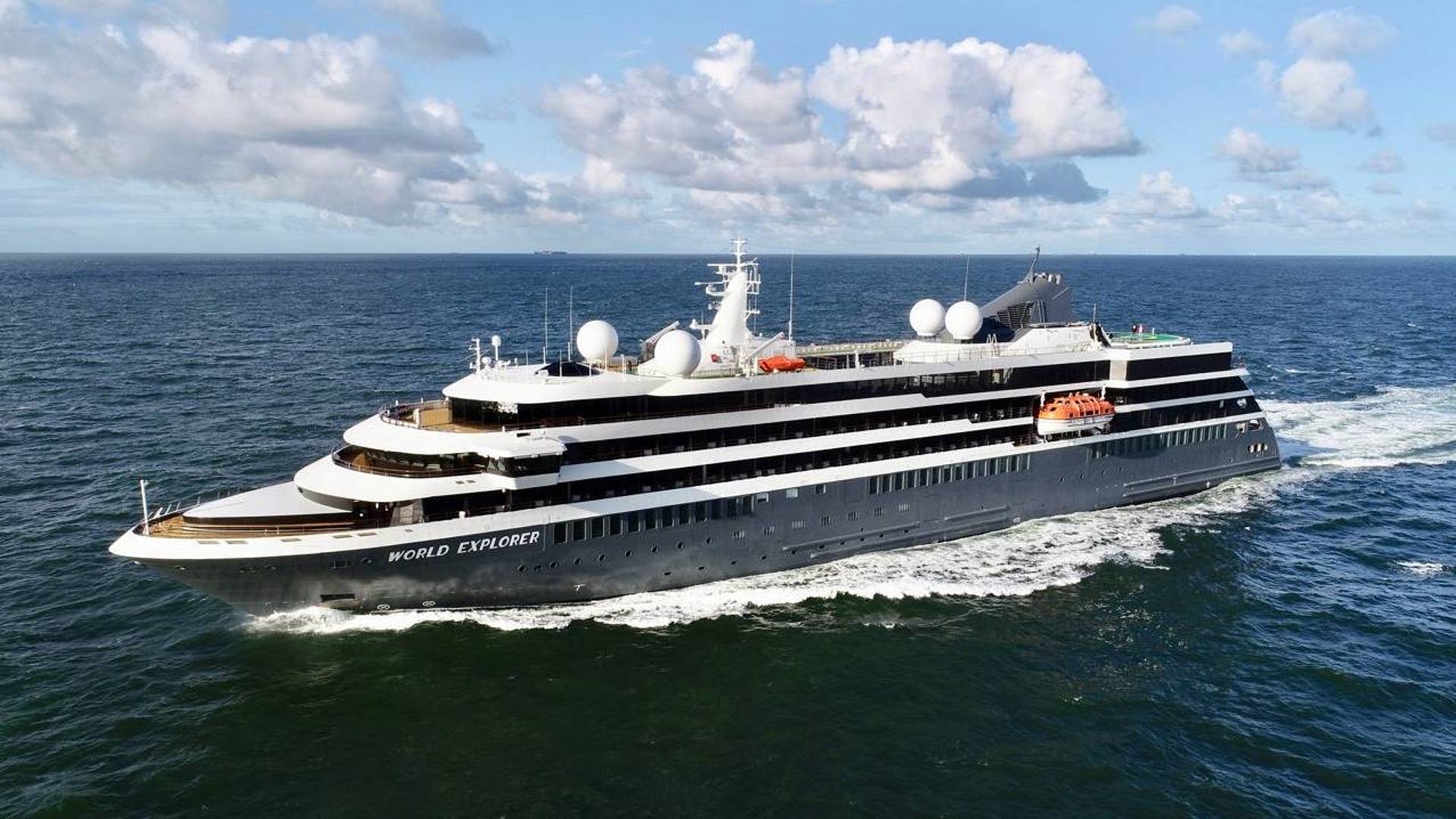 World Explorer expedition cruise vessel